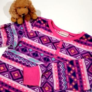 Steve Light Weight Fleece Nightgown  Sz S 7/8 Kids